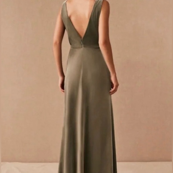 Jenny Yoo Logan Deep-V Velvet Column Gown Sage Green Bridesmaid or Formal Event - Picture 3 of 8